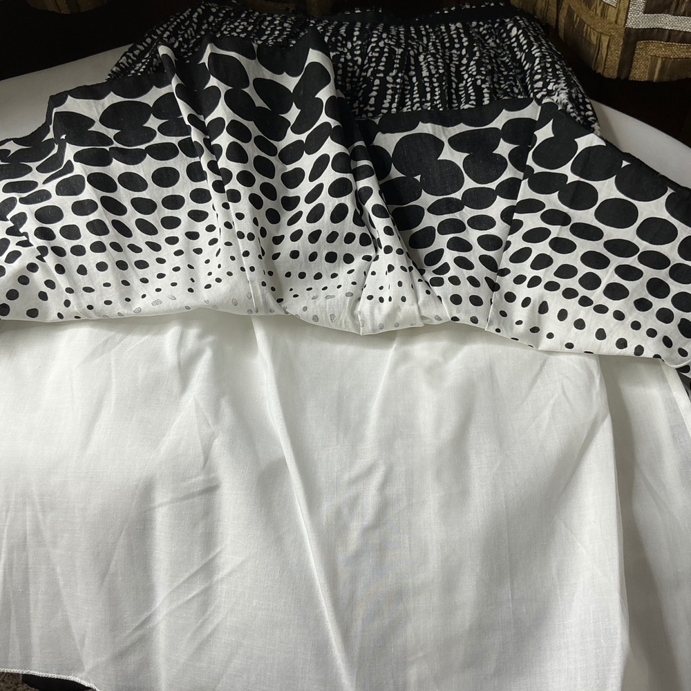 Black White Pleated Midi Skirt Polka Dot Abstract A Line Boho Artsy Medium - Picture 6 of 7